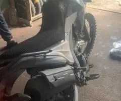 Мотор та Інші Запчастини Loncin 250 LX-2 Вилка, Колеса, Пластик Прибор