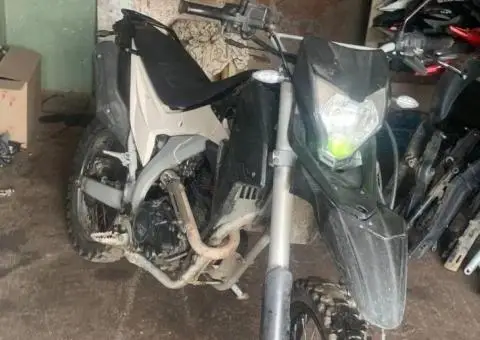 Мотор та Інші Запчастини Loncin 250 LX-2 Вилка, Колеса, Пластик Прибор - 3/3