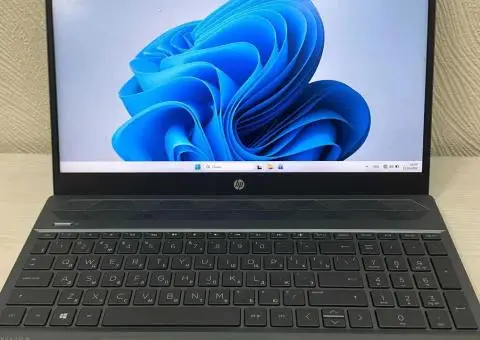 Красивий HP Pavilion Blue відмінний стан, 8\256\i3 intel ноутбук - 2/3