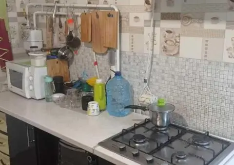 Продам 2-х кімн.квартиру - 1/3