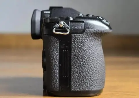 Panasonic Lumix G9. - 1/3
