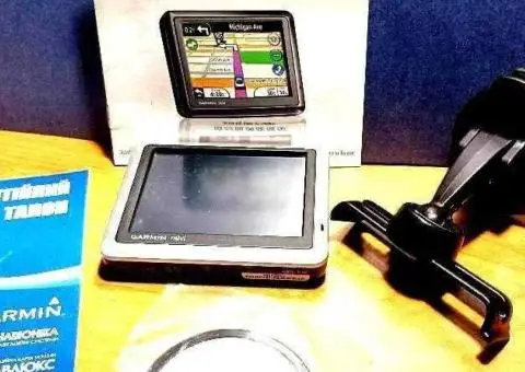 Продается:  Gps навигатор Garmin nuvi 1200 - 1/3