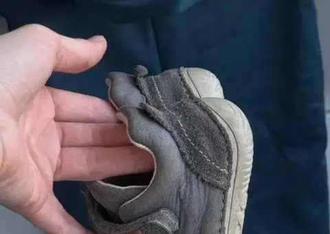 Barefoot дитяче взуття