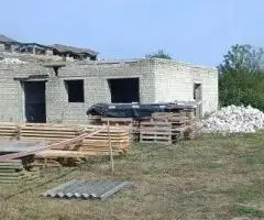 Земельна ділянка на трасі Київ - Варшава.