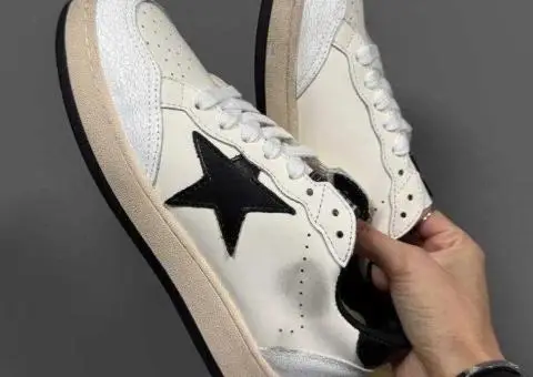 GOLDEN GOOSE кожаные белые кеды женские оригинал италия кроссовки - 2/3