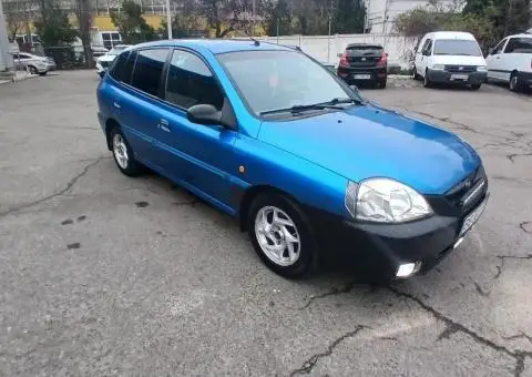 Kia Rio 2002 automatic - 3/3