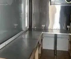 Торговий причіп новий