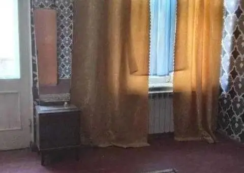 Продам кімнату на Фонтані з балконом - 1/3