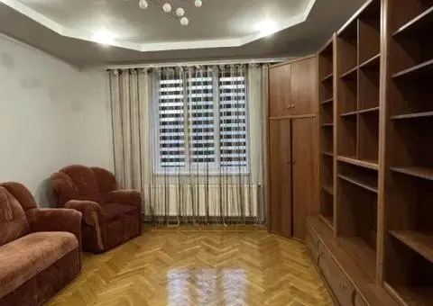 Продаж квартири в р-ні Роша - 3/3