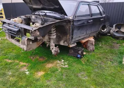 Продам по запчастинах - 1/3