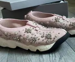 Продаю кросовки DIOR