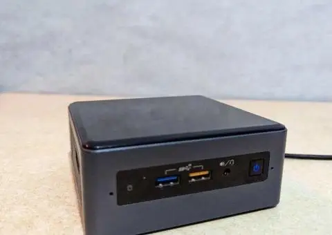Міні-пк Intel Nuc, NUC8i3BEH2 - 1/3