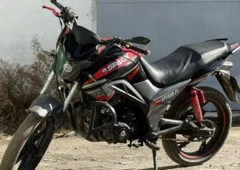 Мотоцик Spark 200 - 1/3