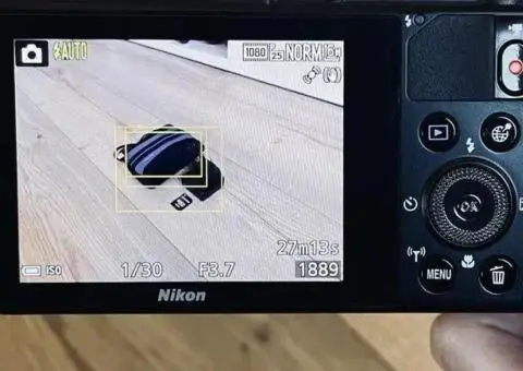 Nikon Coolpix S9700 Wi-Fi Цифровий Вінтажний Фотоапарат Мильниця - 1/3