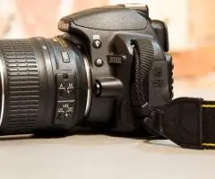 Дзеркальний фотоапарат Nikon D3100 +об’єктив +сумка