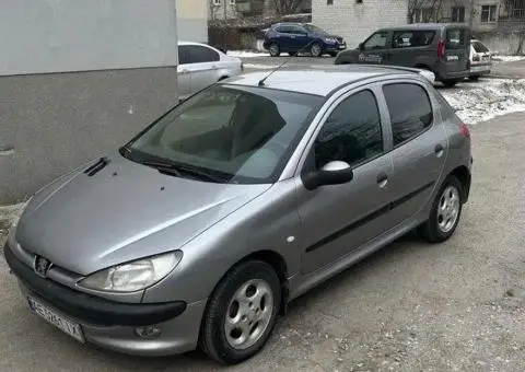 Продам Peugeot 206 на автомате - 1/3