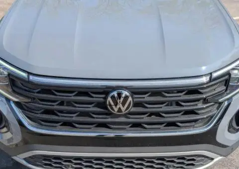Volkswagen Atlas Cross Sport      2024 - 3/3