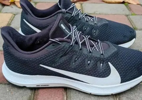 Кросівки Nike Quest 2 42 /42,5 - 1/3