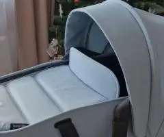 Люлька до візочка Bumprider Connect