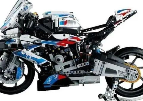 Конструктор Technic BMW M 1000 RR мотоцикл,1920 деталей схожий на Lego - 2/3