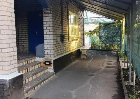 Продам великий будинок у Кривому Розі (Довгинцівський район) - 1/3