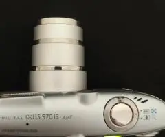 Canon Ixus 970 IS Aluminum Japan Вінтажна Мильниця фотоапарат