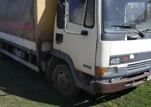 Виконую вантажні перевезення