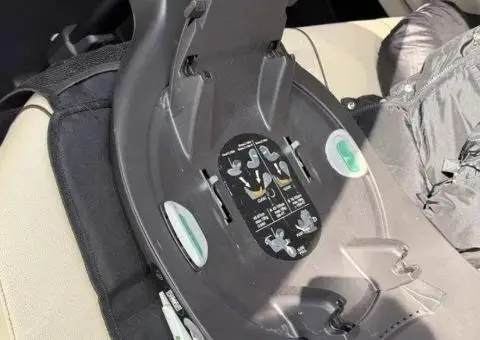 База Cybex Base Z Isofix (поворотная 360°) - 1/3