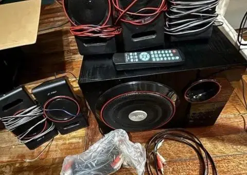 Музична система 5.1 F&D F3000U - 2/3