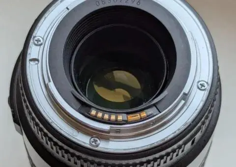 Canon EF 100mm f/2.8 Macro USM ідеальний стоматологічний об'єктив - 2/3