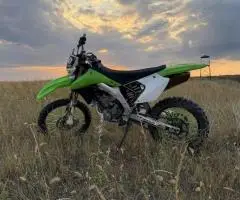 Продам kawasaki klx 450 r