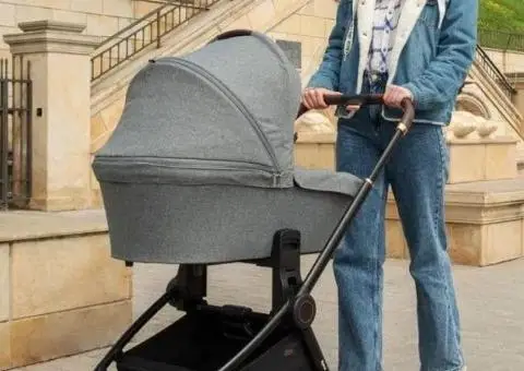 Коляска 3 в 1 Carello epika в идеальном состоянии - 1/3