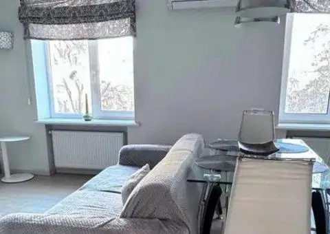 Сдаю квартиру в самом Центре, Соборная - 3/3