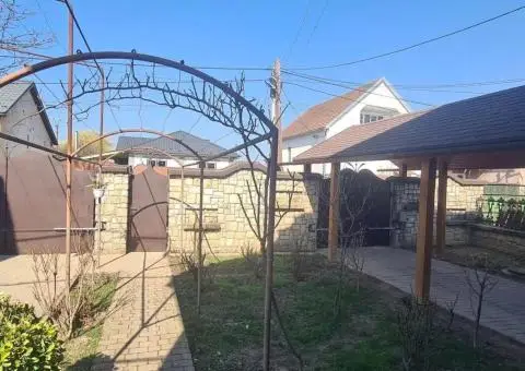 Продається чудовий сімейний будинок в м.Берегове - 3/3