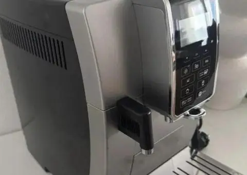 Кавомашина Delonghi Dinamica 500 порцій Кофемашина Делонги - 2/3