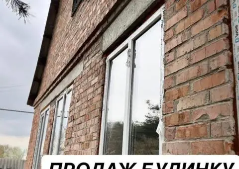 Продаж окремого будинку біля лісу - 1/10