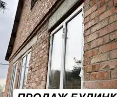 Продаж окремого будинку біля лісу