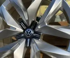 777 Новые диски R20 5/112 VW Tiguan ID4 ID6 Skoda