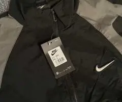 Вітровка Nike / S M / Widrunner Найк