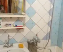 Оренда Кімнати в 3К Квартирі, біля Метро, Ціну знижено!