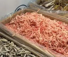 Снеки до пива, закуски: рибка, джерки, фісташки