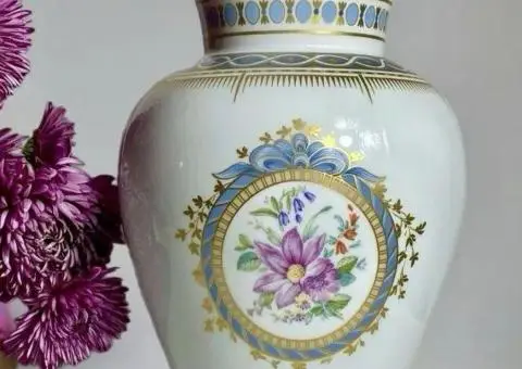 Еленантна імбирна банка/ваза, Kaiser Porzellan, колекція “Royal”. - 1/3