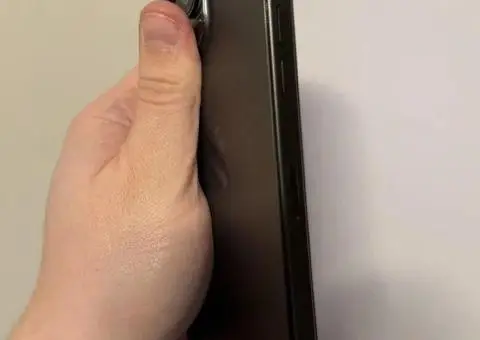 Apple iPhone 15 Pro Max 512Gb. ( Black Titanium ) - 3/3