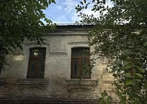 Продається частина будинку в центральному районі міста (район ДОССАФ) - 3/3