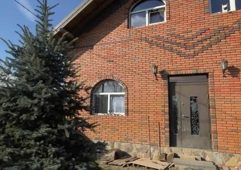 Терміновий продаж приватного будинку в Угринові - 1/10