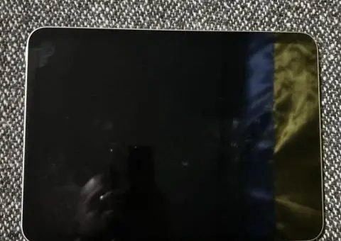Ipad  16 2025 року - 1/3