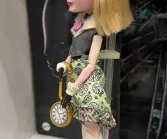 Лялечка Ever after high, Bunny Blanc