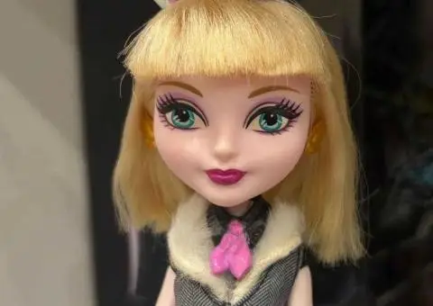 Лялечка Ever after high, Bunny Blanc - 3/3