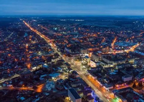 Торгова площа м.Стрий - 2/3