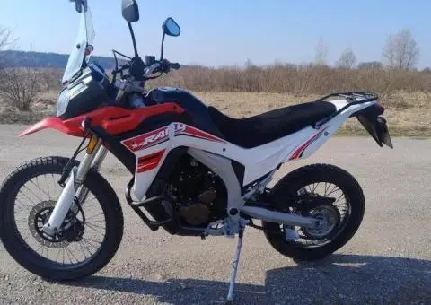 Мотоцикл Loncin Voge LX300GY-A DS2 Pro (Rally) - 1/3